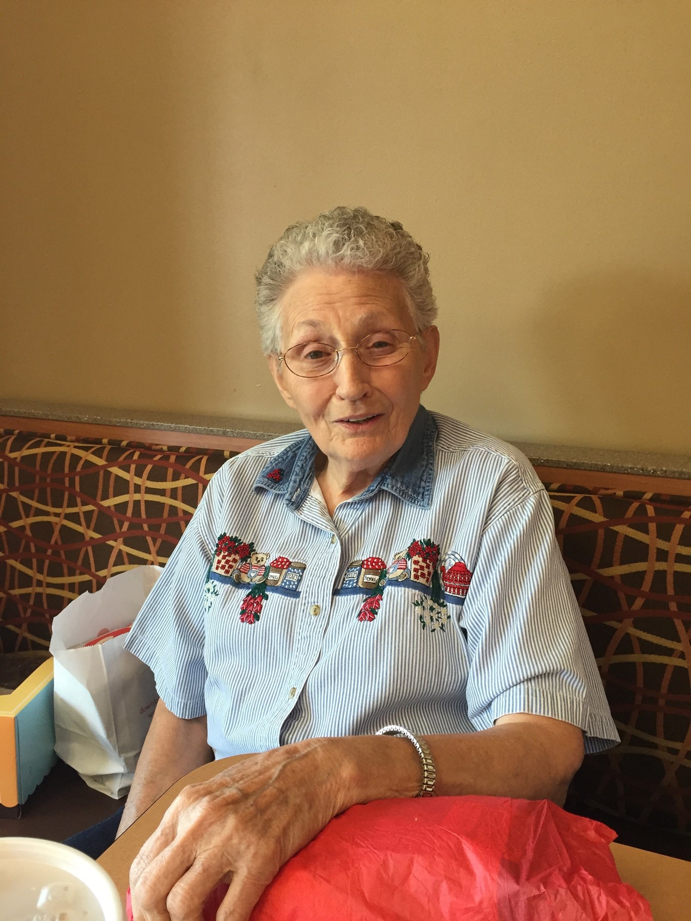 Obituary of Gladys Lorraine McNew