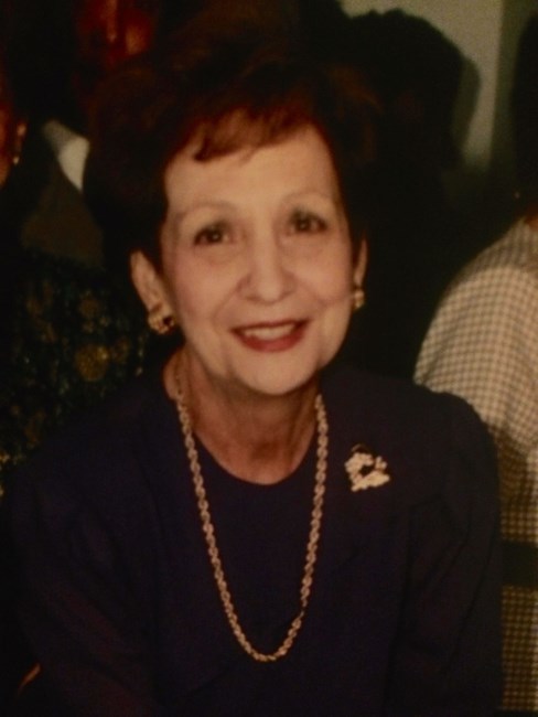 Obituary of Esther Mercedes Nouel