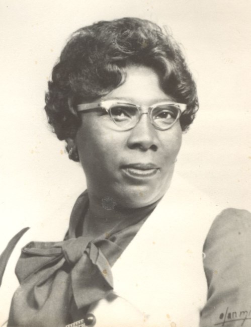 Obituary of Eleanor Warren Smith