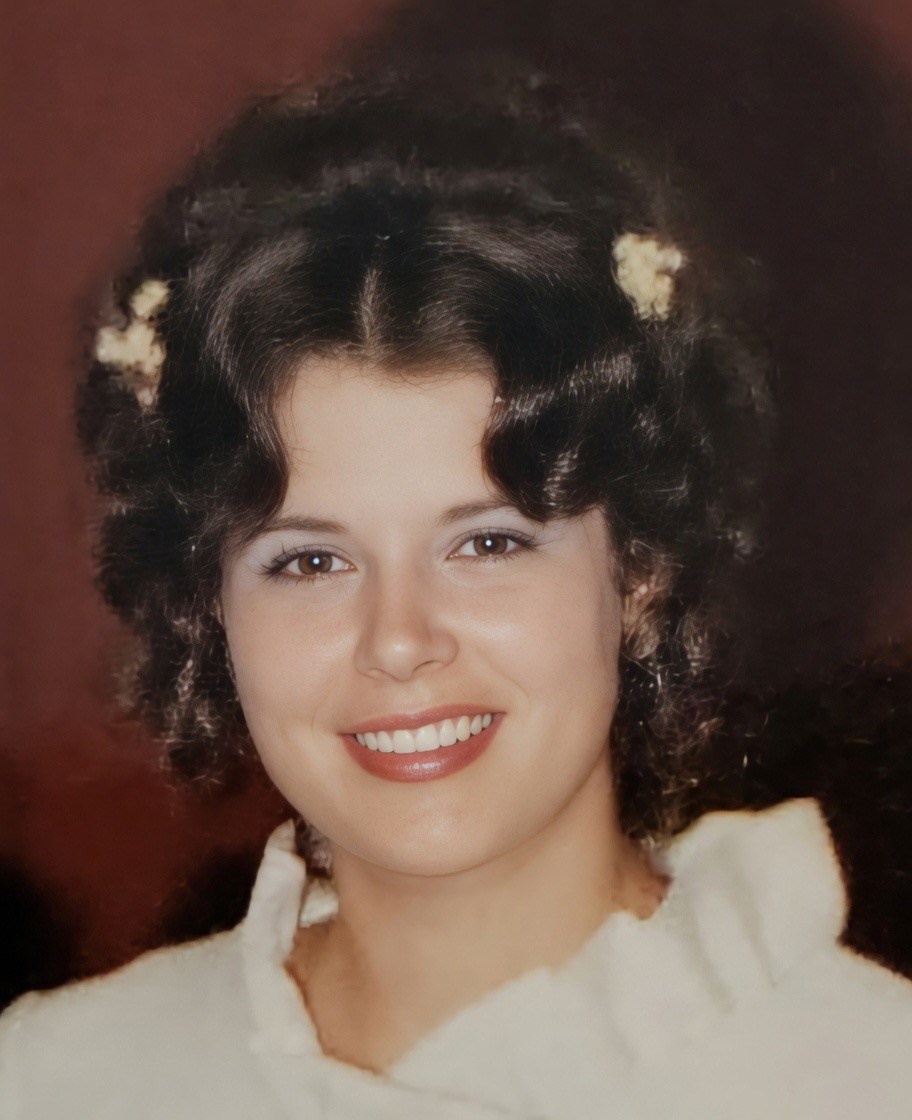 Obituary of Gail Pinckney Hutchins
