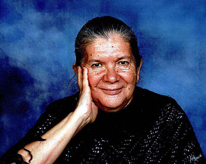 Obituario de Victoria Hernandez-Contreras