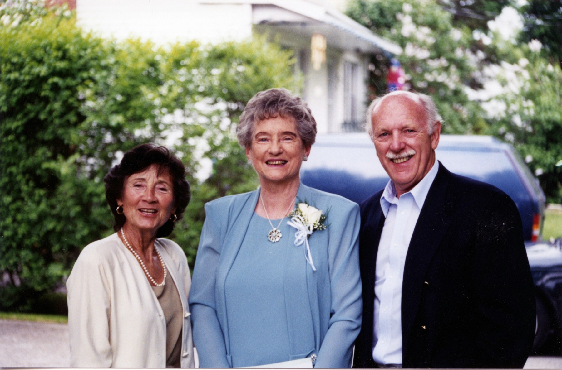 Obituary of Joan Greenwood Glen