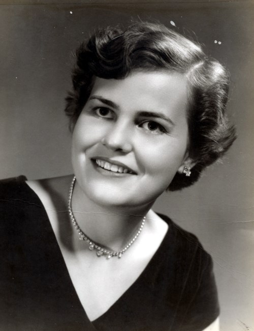 Obituary of Lynette Barrington