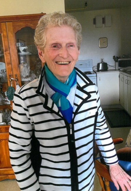 Obituary of Lorraine Phyllis Thomas