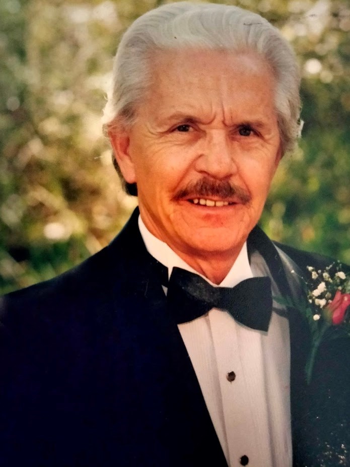 Donald LYONS Obituary