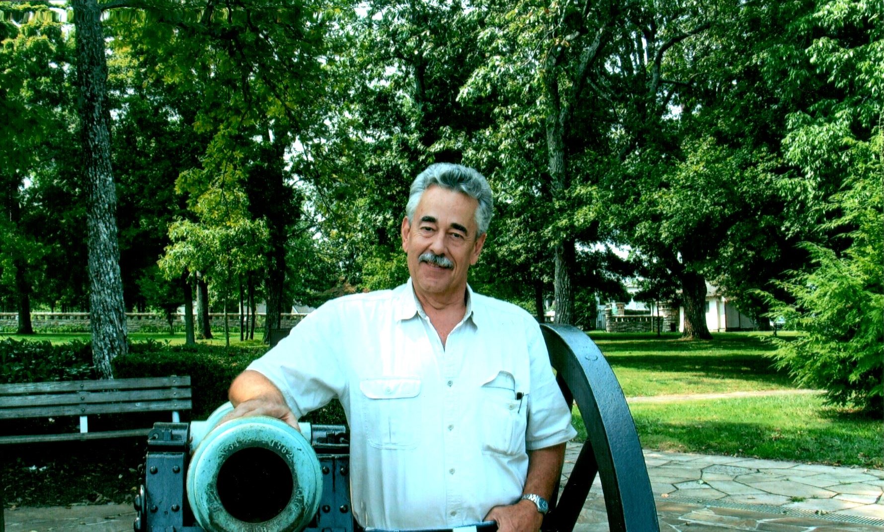 Obituary of Dean Snowden Bird