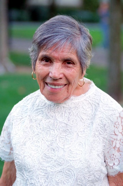 Obituary of Josefina Verduzco