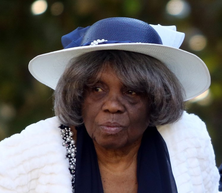 Obituary of Mrs. Idona Annie Hendrickson