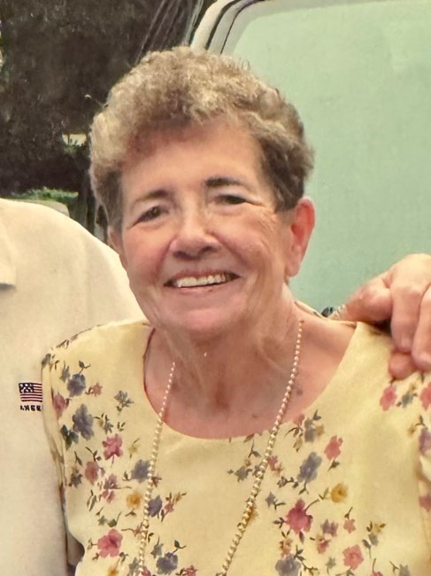 Obituario de Lorraine Dowd