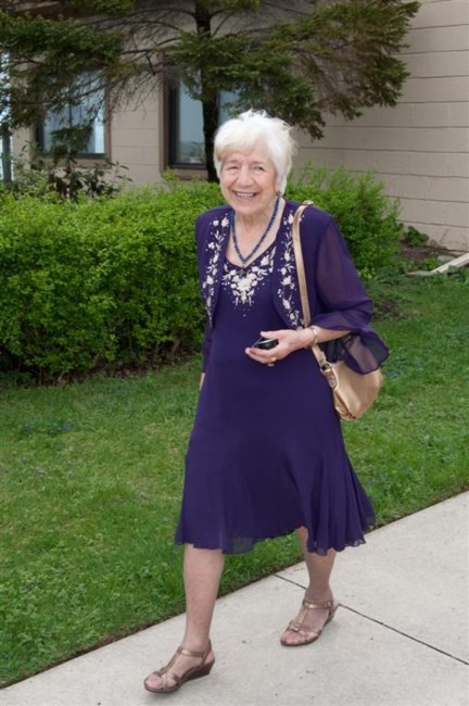 Obituary of Lena Margaret Richards