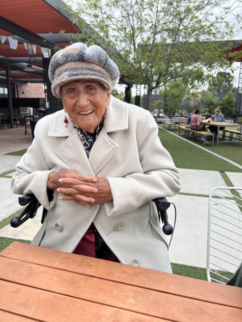 Obituario de Eufrocina Perez