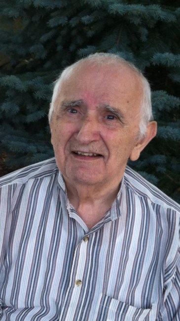 Obituary of Augusto A Tenreiro