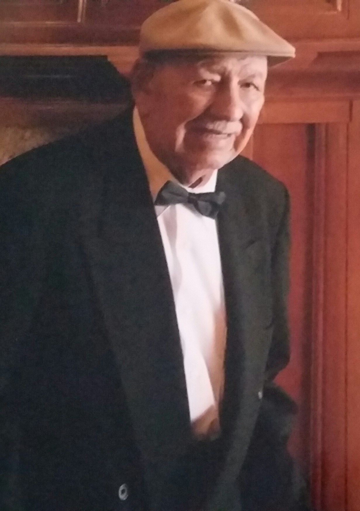 Obituary of Ernesto Valenzuela Pasillas