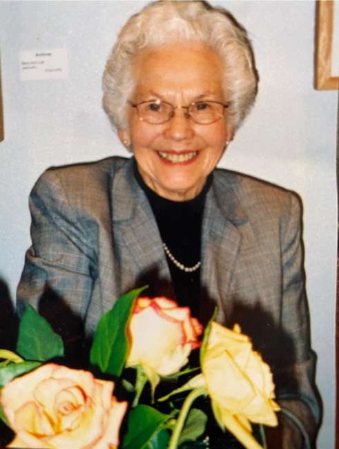 Obituary of Elaine Baldo Holt