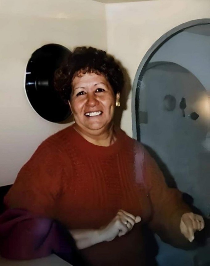 Obituary of Leonor Salinas de Rodriguez
