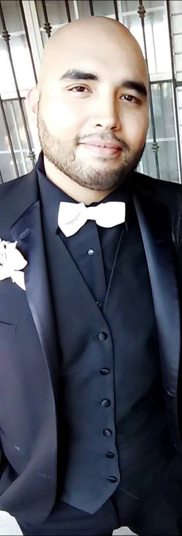 Obituary of Roberto Samaniego