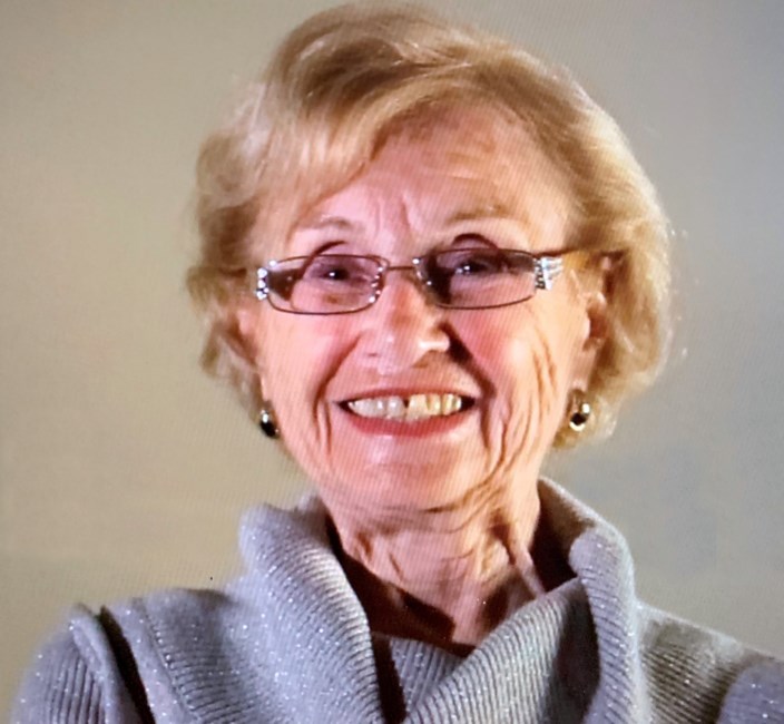 Obituario de Joyce S. Mekelburg