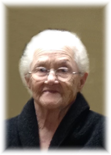 Obituary of Carmen Luz De Alba