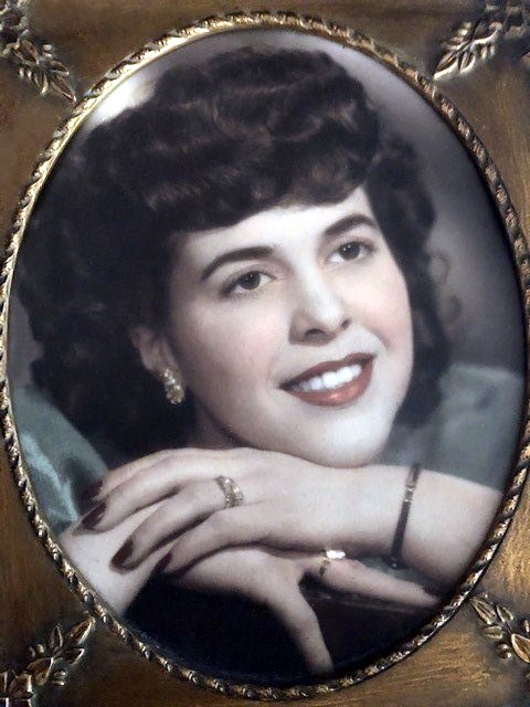 Obituary of Joyce J. Hall