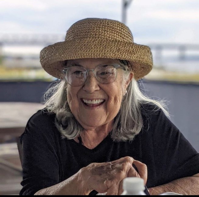 Obituary of Linda Joyce Oliveira