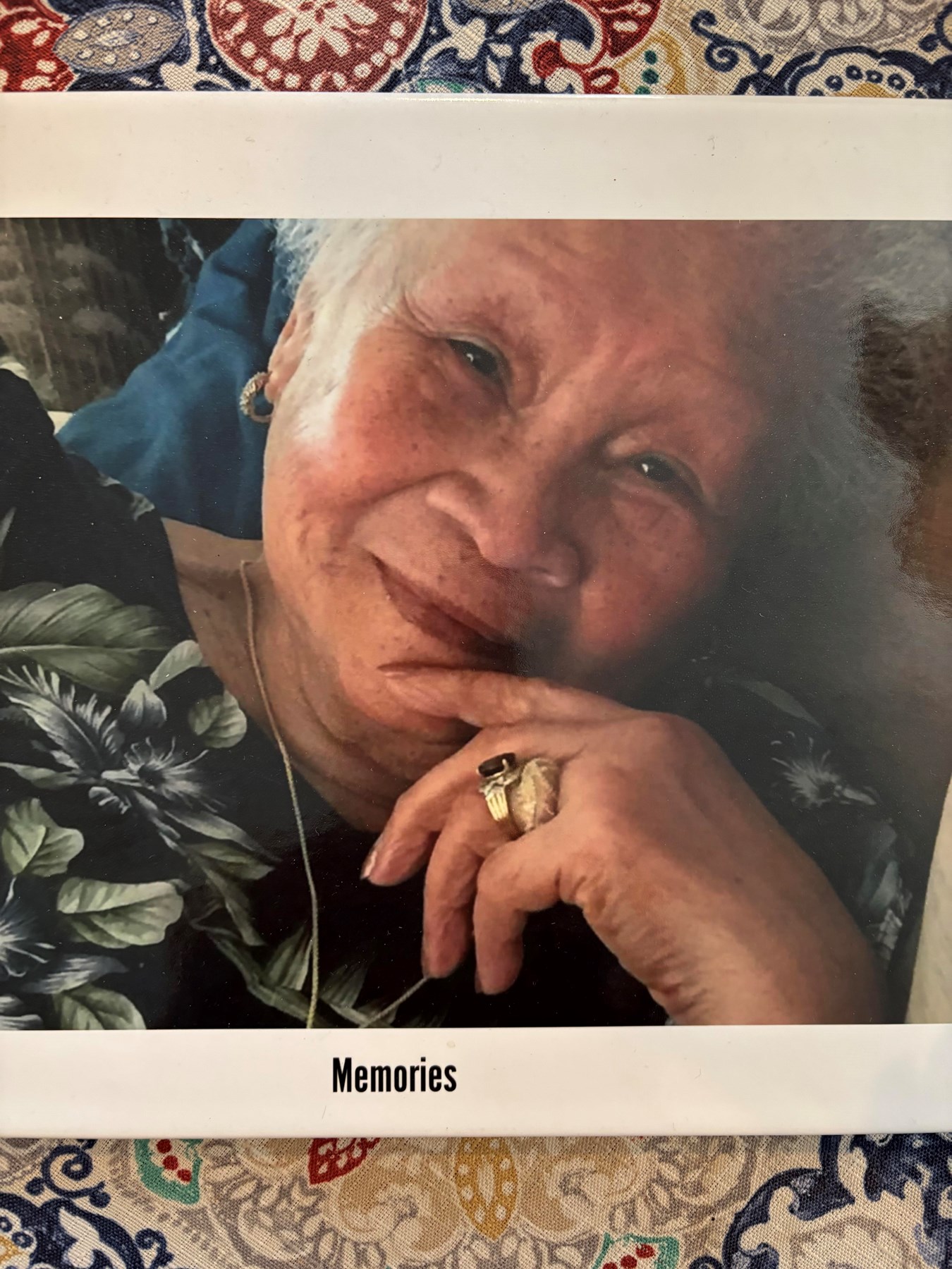 Obituary of Remedios Santos Hutchison