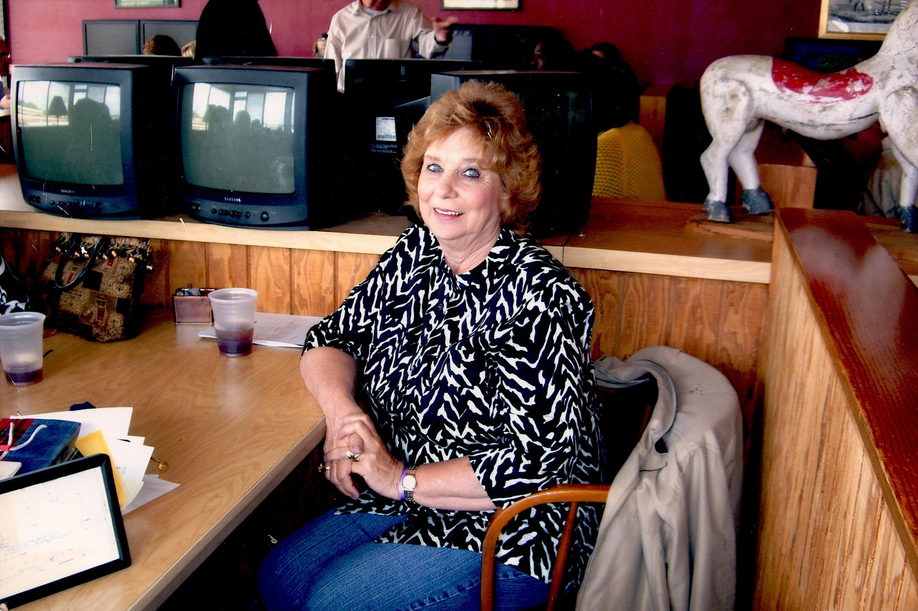 Obituary of Sandra Faye Rohan