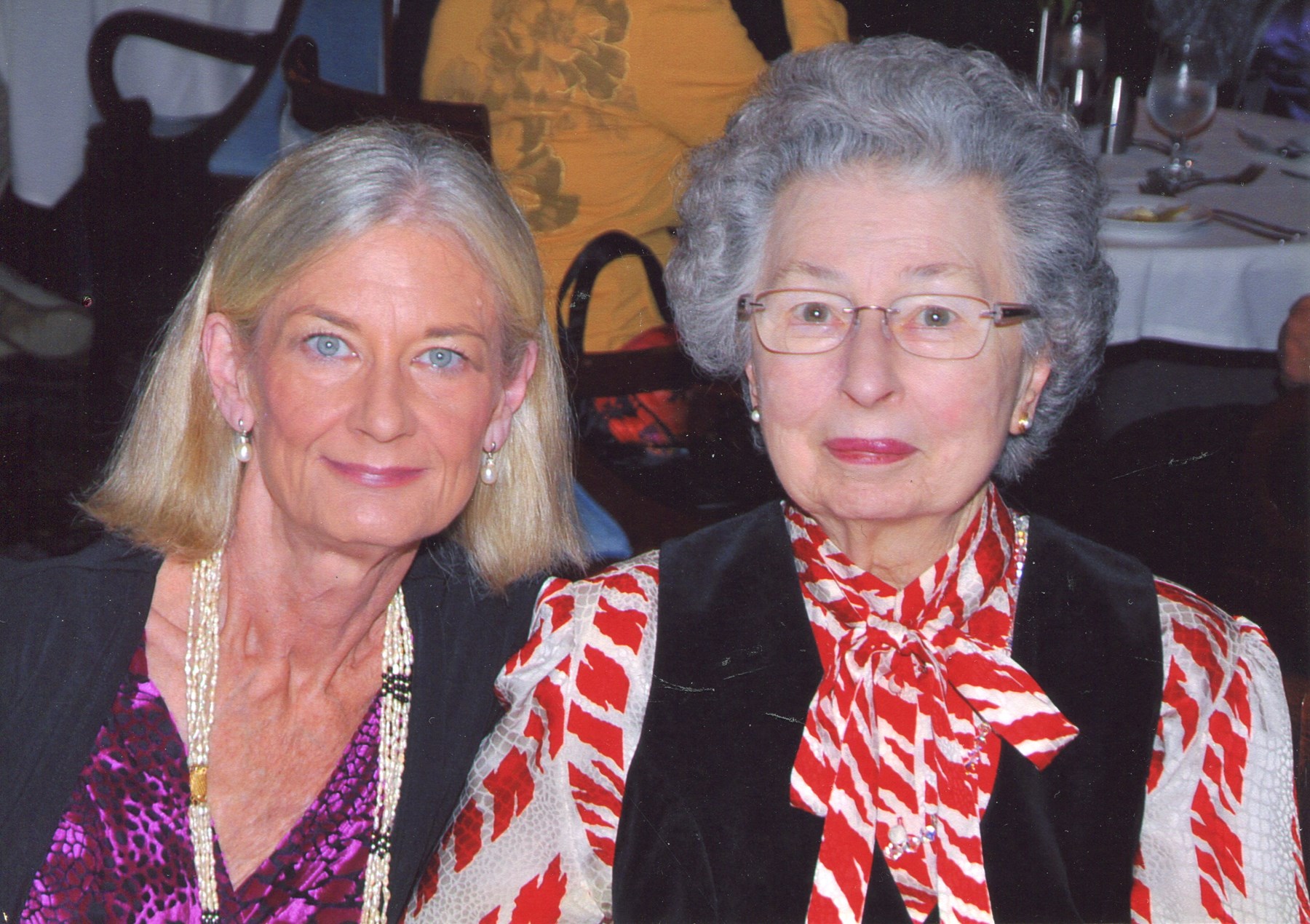 Obituary of Jeanne Maude Leverette