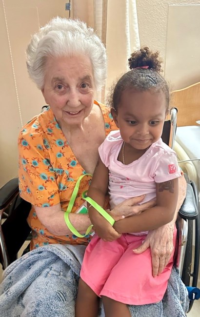 Obituary of Isabel Quesada Massaro