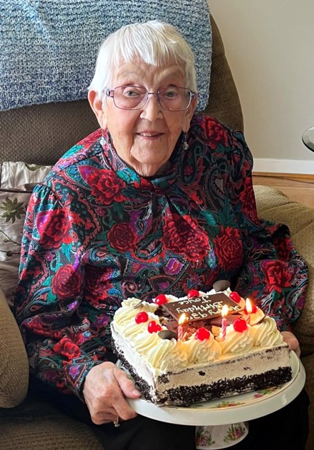 Obituary of Joyce Jacqueline Booker