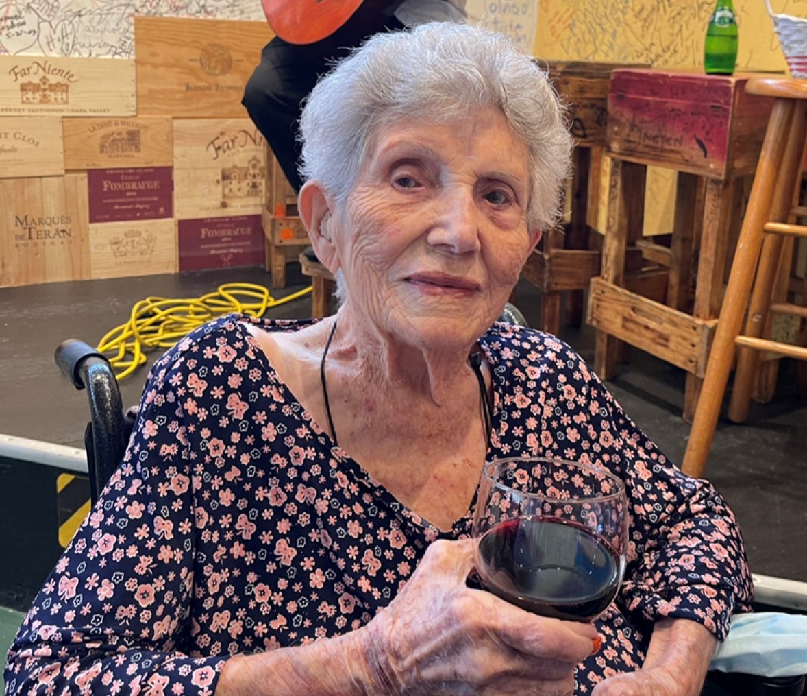 Obituary of Isabel (Pelea) Garcia