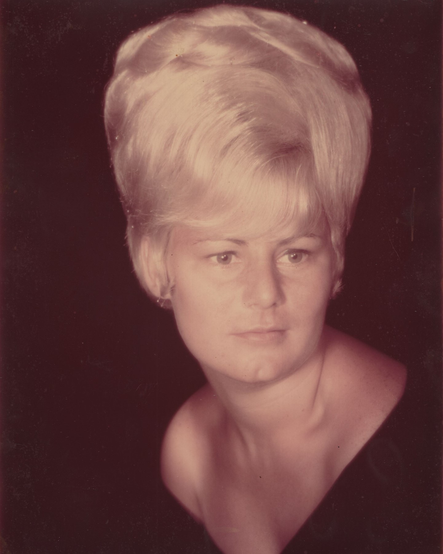 Obituario de Sandra Neville