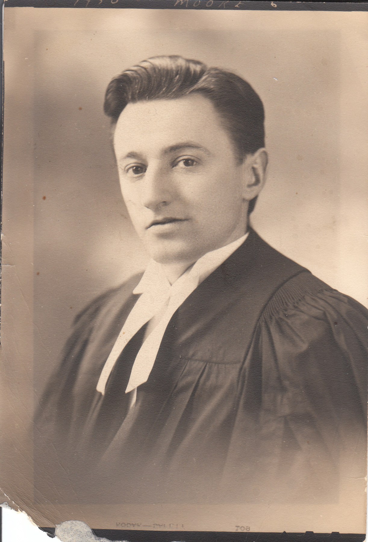 Obituary of Cecil William Moore