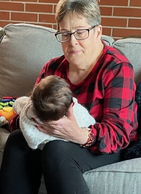 Obituary of Mary Beth Mazur