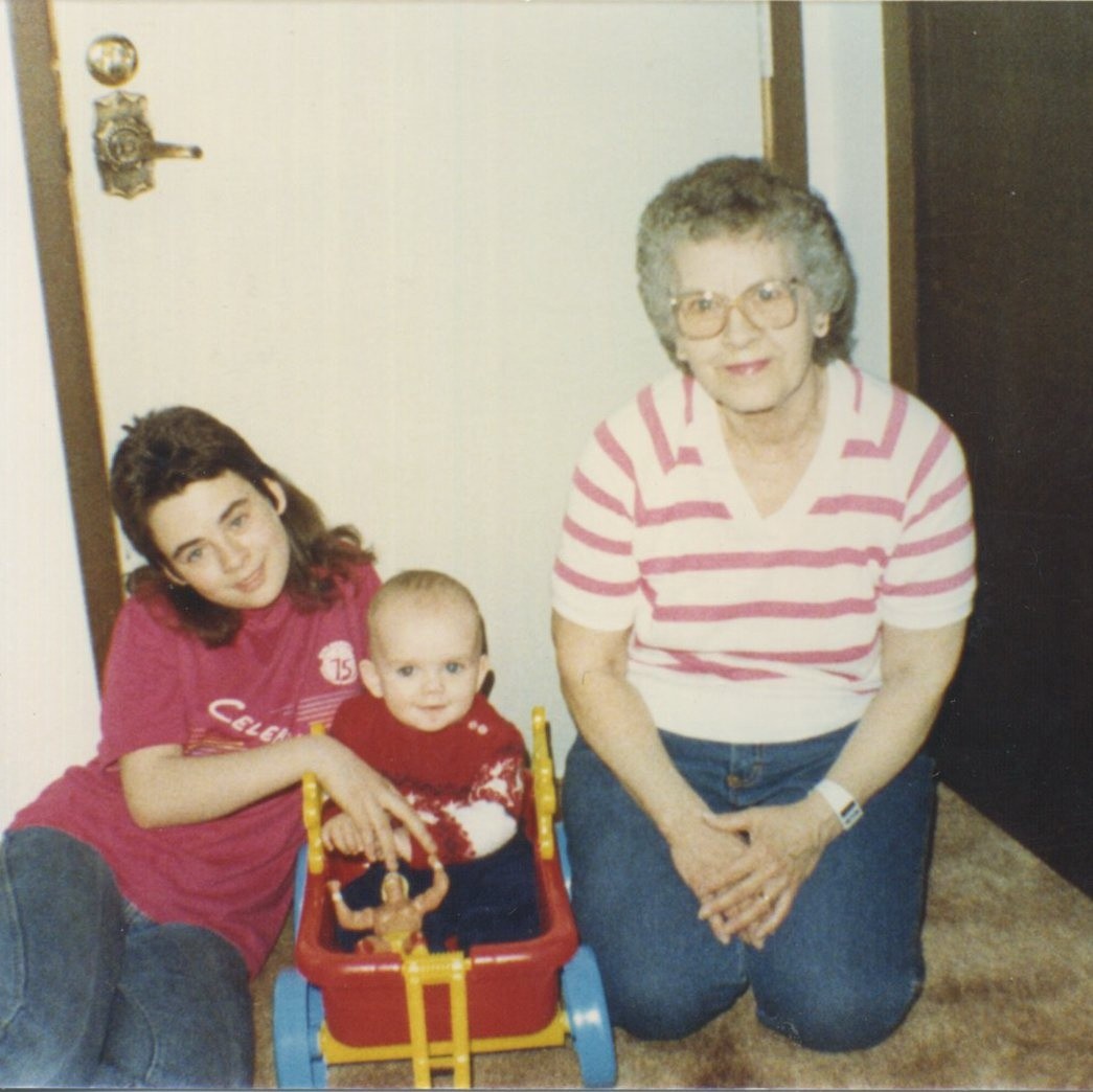 Avis de décès de Eldora Caroline Hamilton