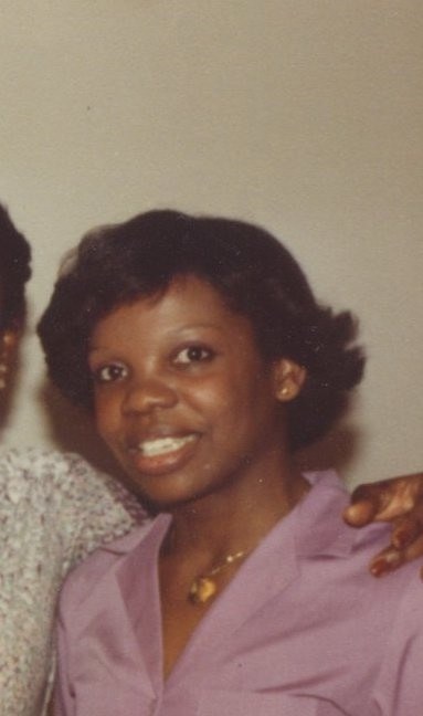 Obituary of Yvonne Russell