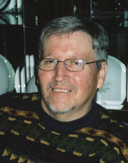 Obituary of Floyd Warren Lowell