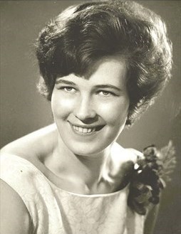 Obituary of Annie Plas Eckart
