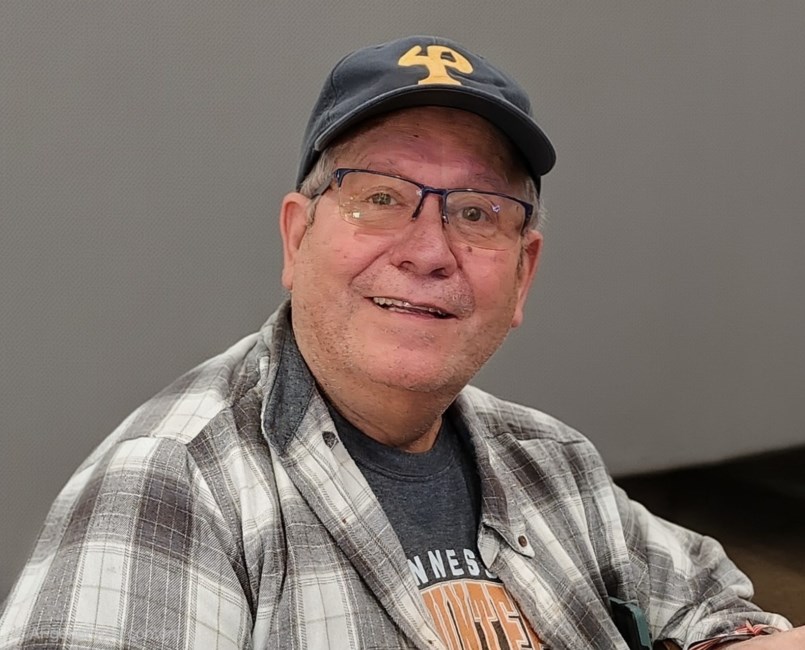 Obituary of Leonides Canales Sustaita