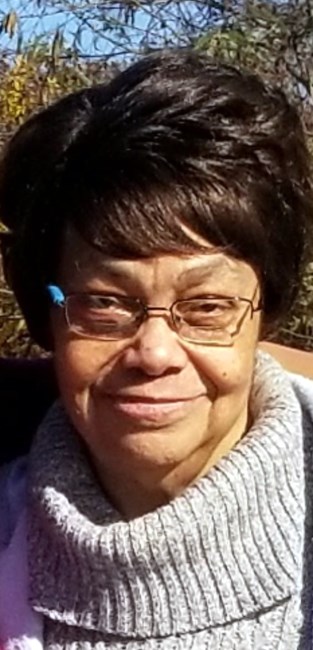 Obituary of Ms. Yvonne Curtis