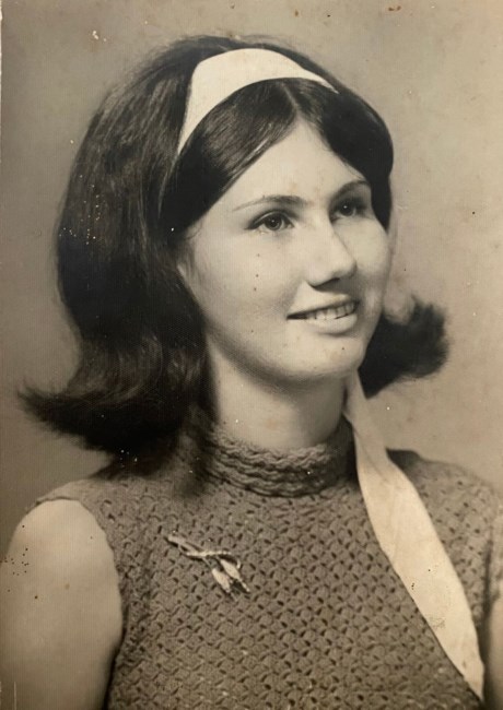 Obituary of Fanny Margarita Pinedo de Vives