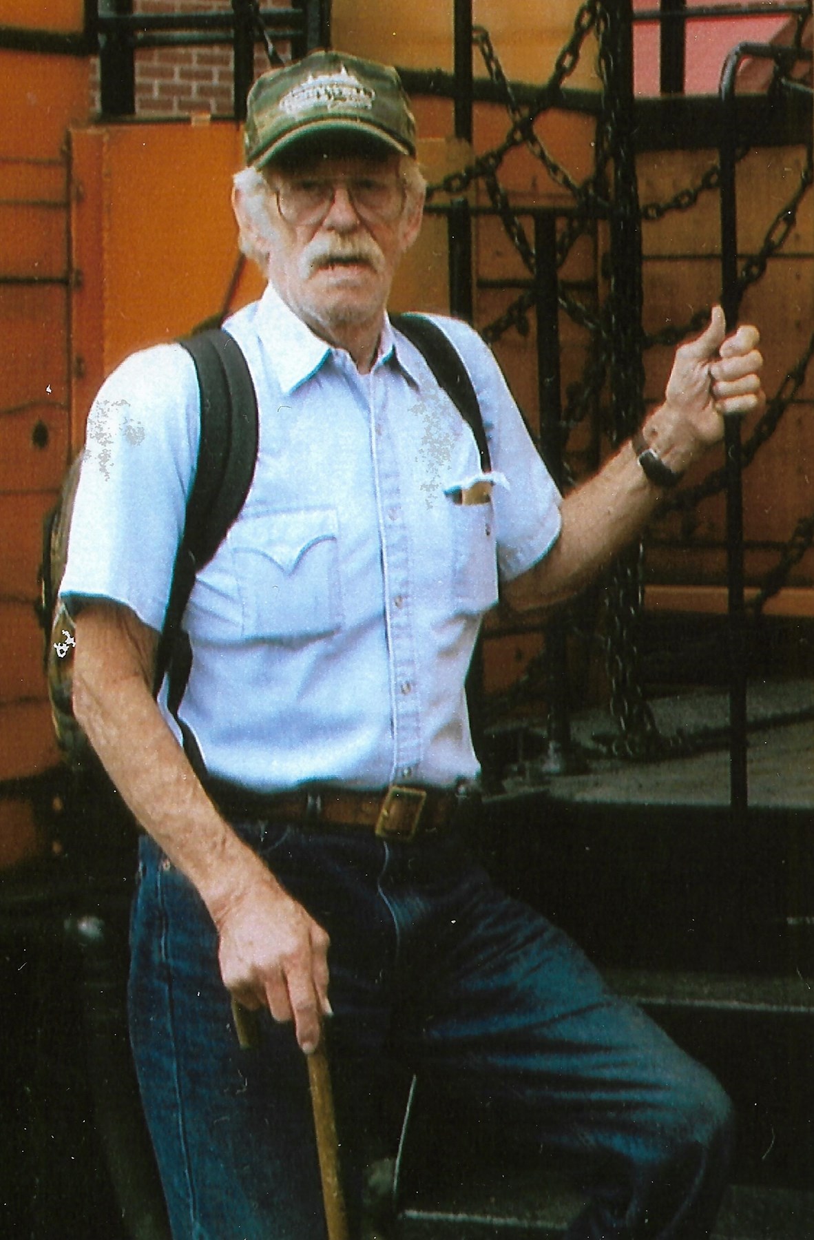 Obituary of Clyde Ernest Van Antwerp III