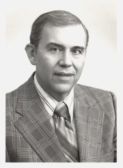 Obituary of Gunter M. Lewin