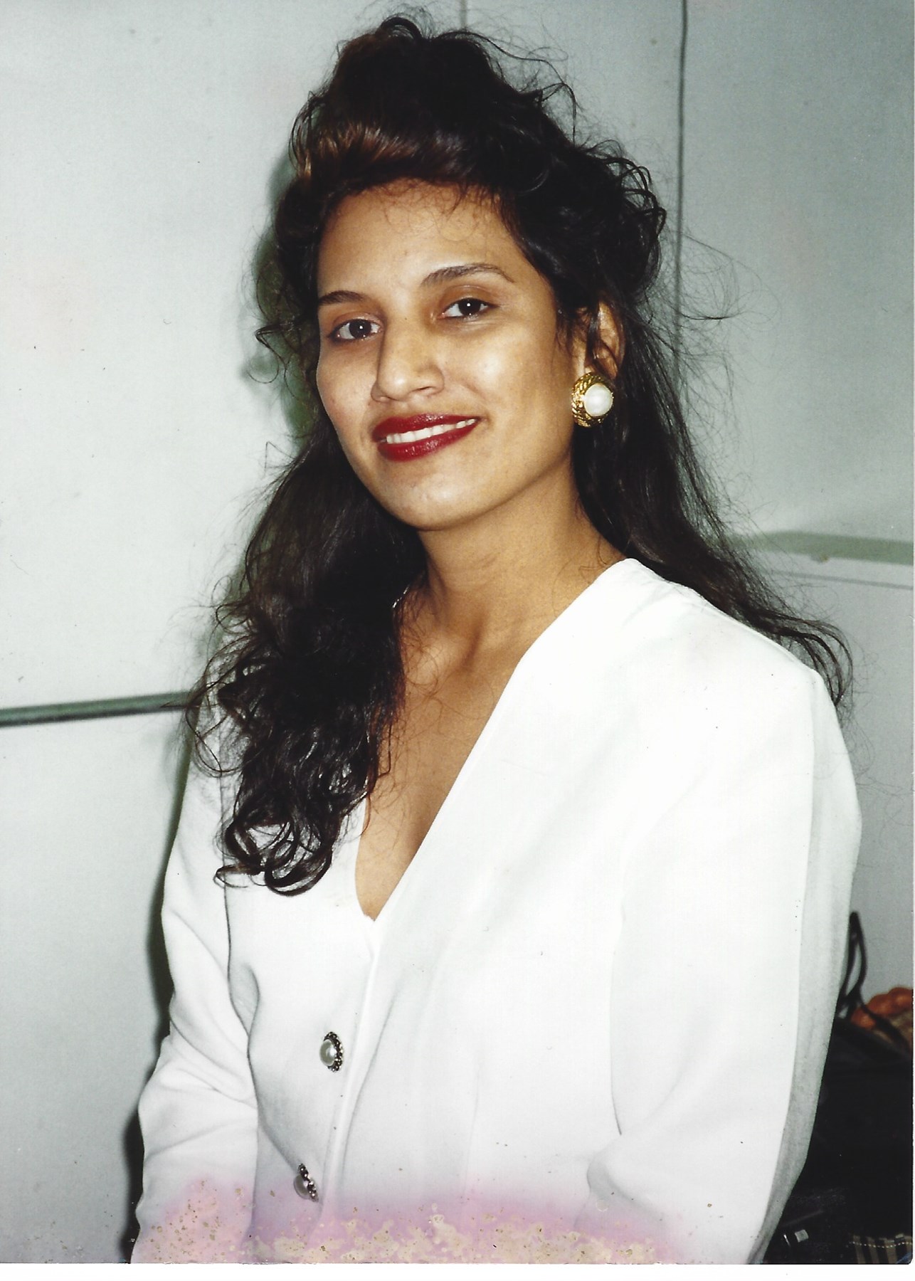 Obituary of Eglantina Del Carmen Diaz