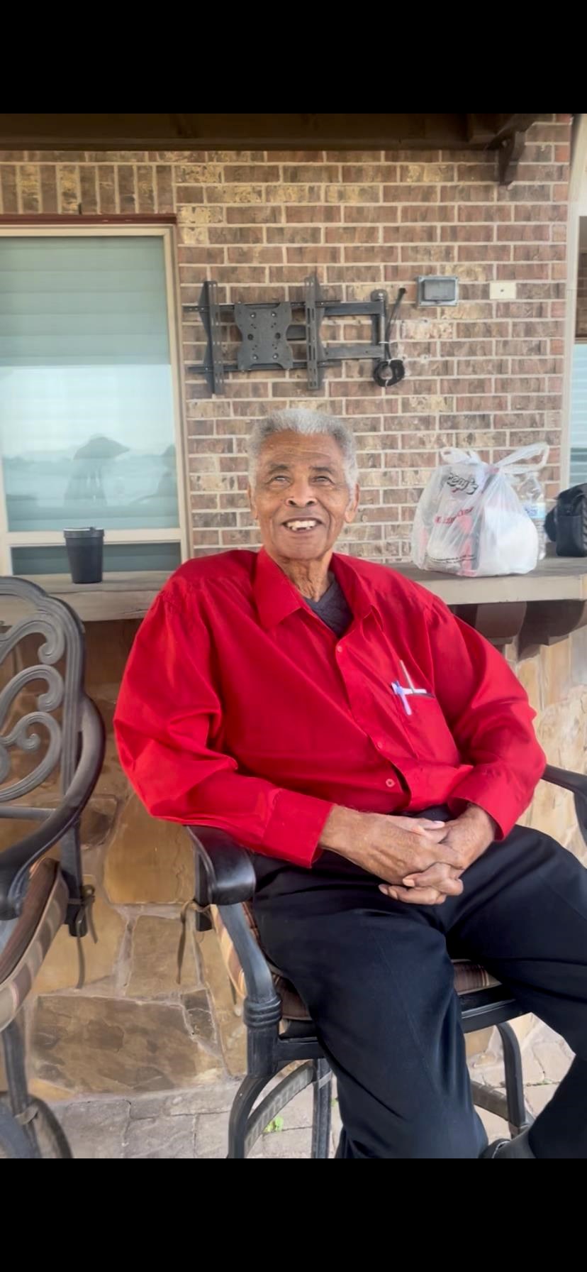 Obituary of James L. Davis