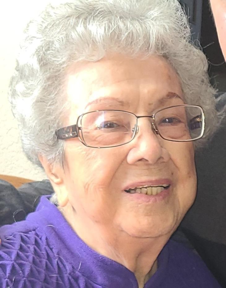 Obituary of Maria R De Anda