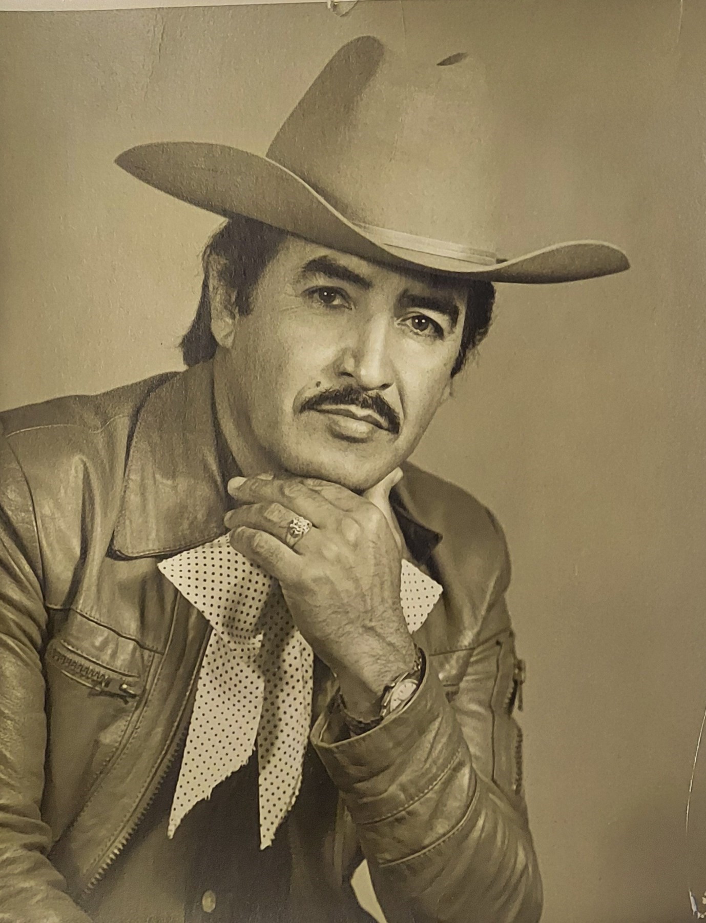 Obituary of Enrique Cota