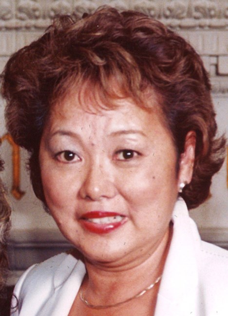 Obituary of Loretta Lew