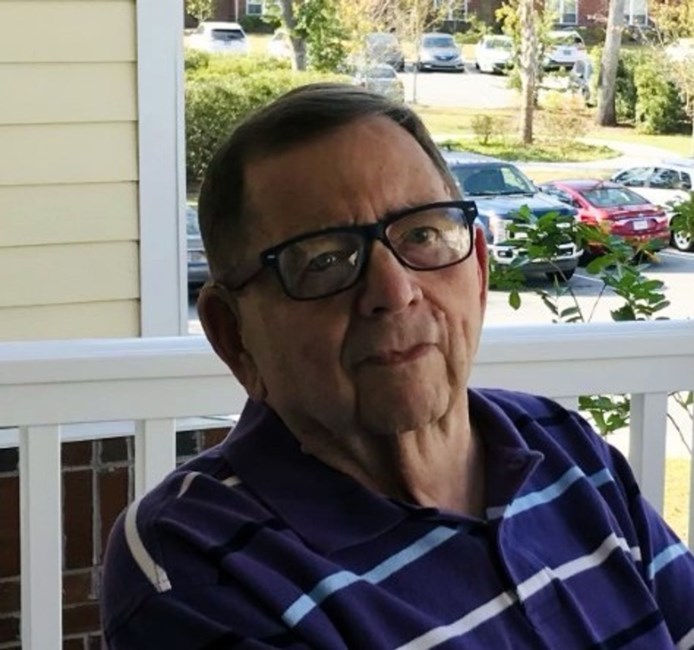 Obituario de Ronald Roy Lienau