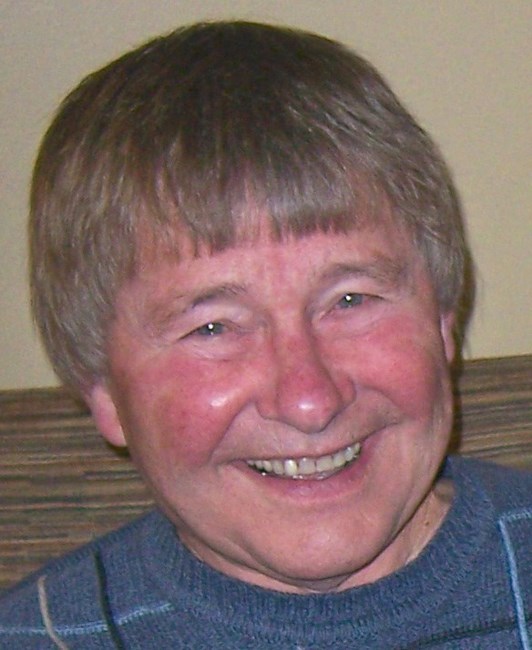 Obituary of Lyle Frederick Momb