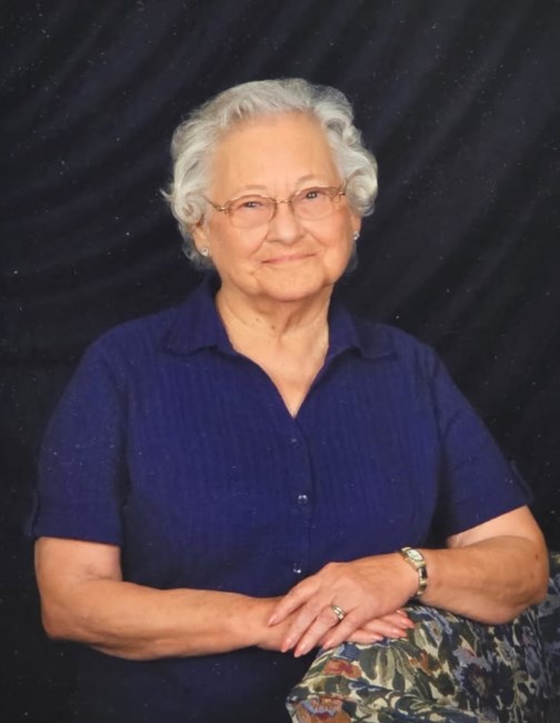 Avis de décès de Lucia V. Marquez